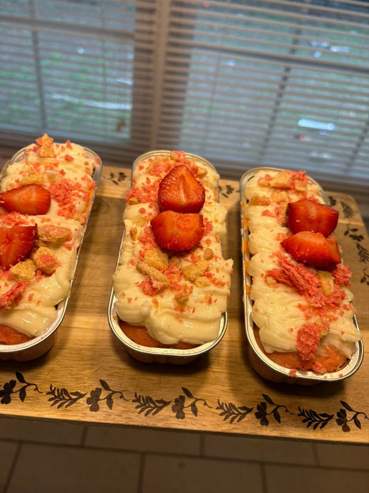 Strawberry Mini Loaf Cake